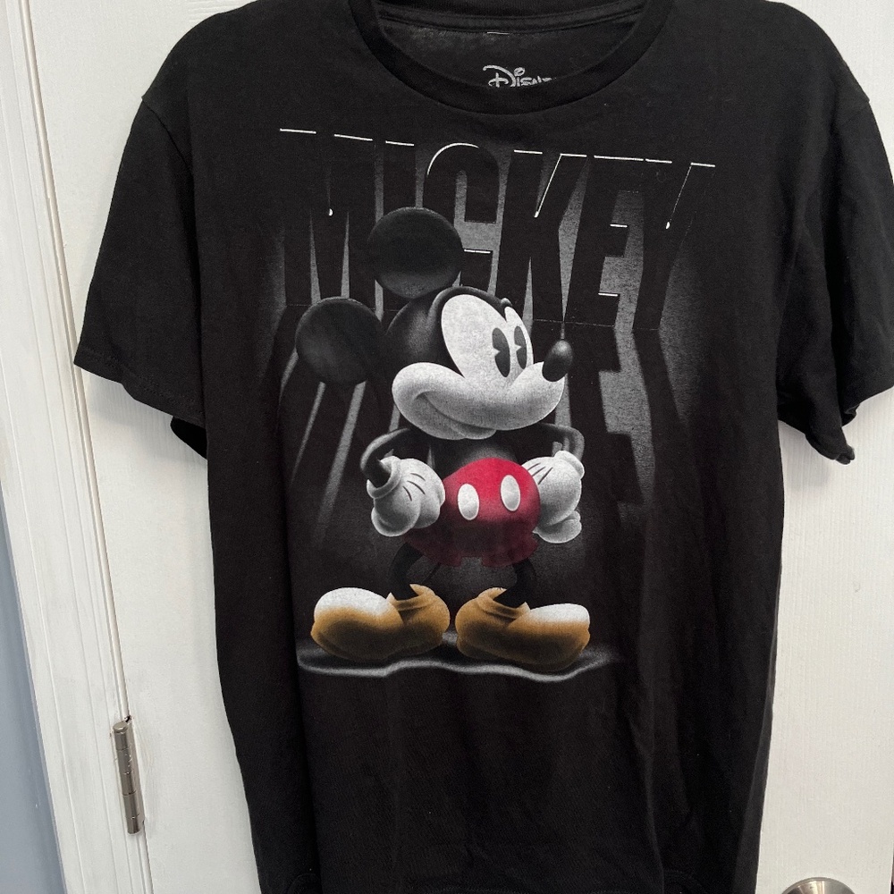 Black Mickey Mouse Disney Park Authentic Tshirt M medium cotton top
